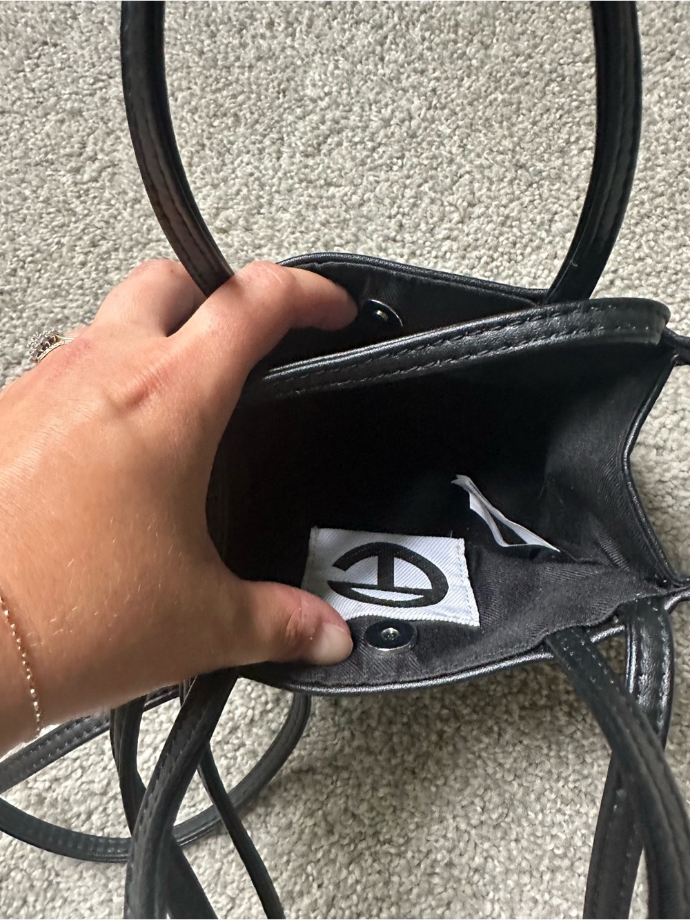 Telfar Small Shopping Bag in Black Leather - Picture 7 of 7